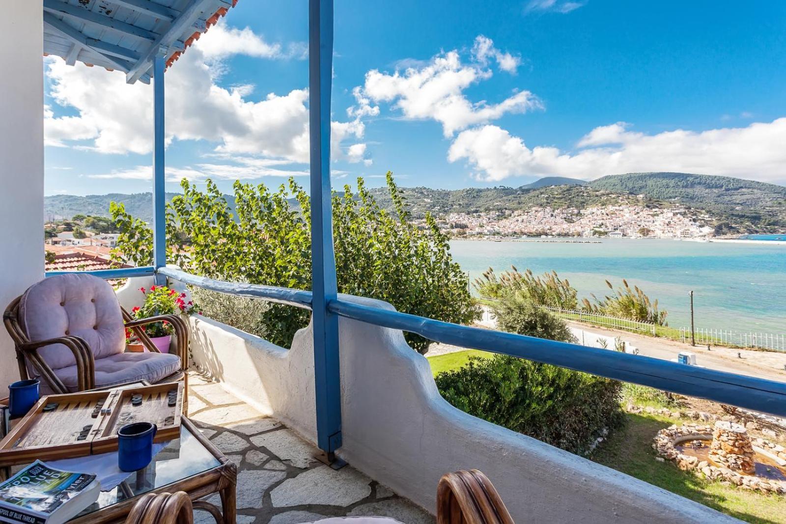 Karavos Sea View Apartments Skopelos Zewnętrze zdjęcie