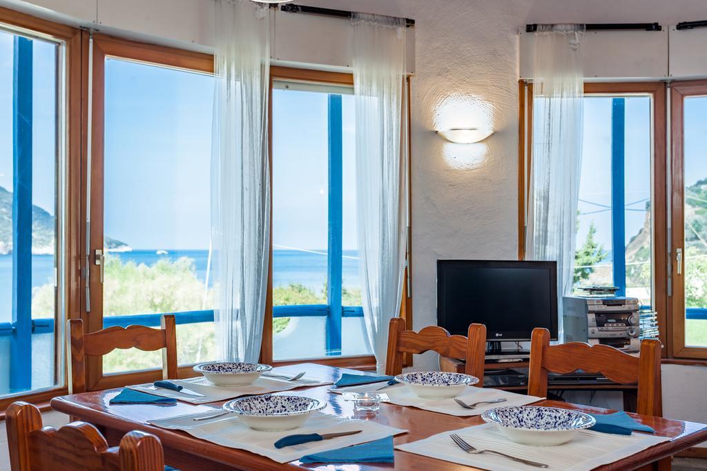 Karavos Sea View Apartments Skopelos Zewnętrze zdjęcie